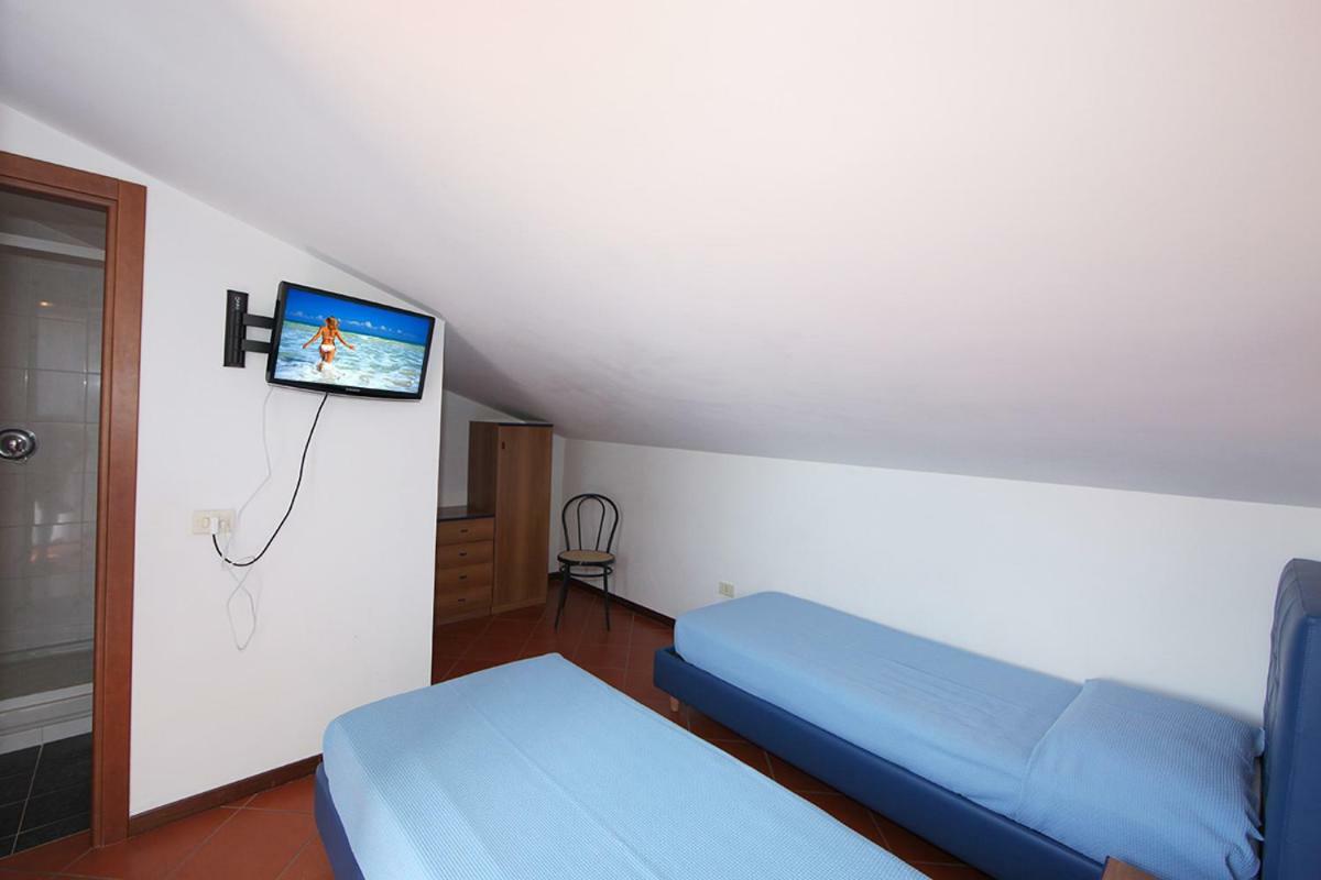 Aparthotel Elba Vip Porto Azzurro Exterior foto